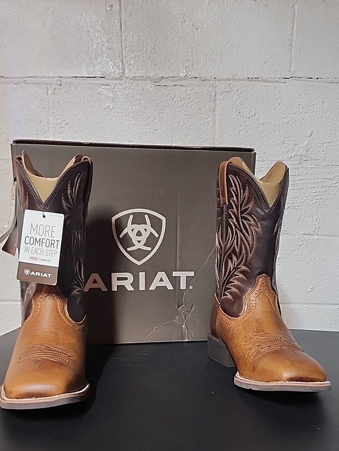 Ariat Sport Western Wide Square Toe